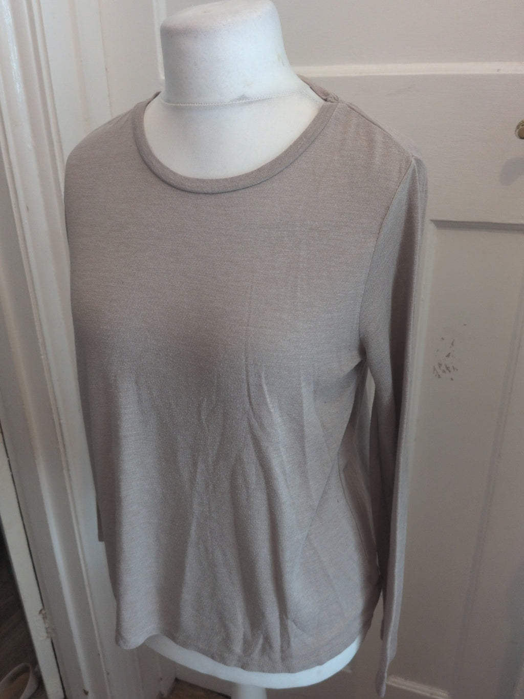 George 16 Neutral Long Sleeve T-shirt