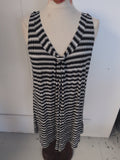 Marks And Spencer 14 Black/White Sleeveless Blouse