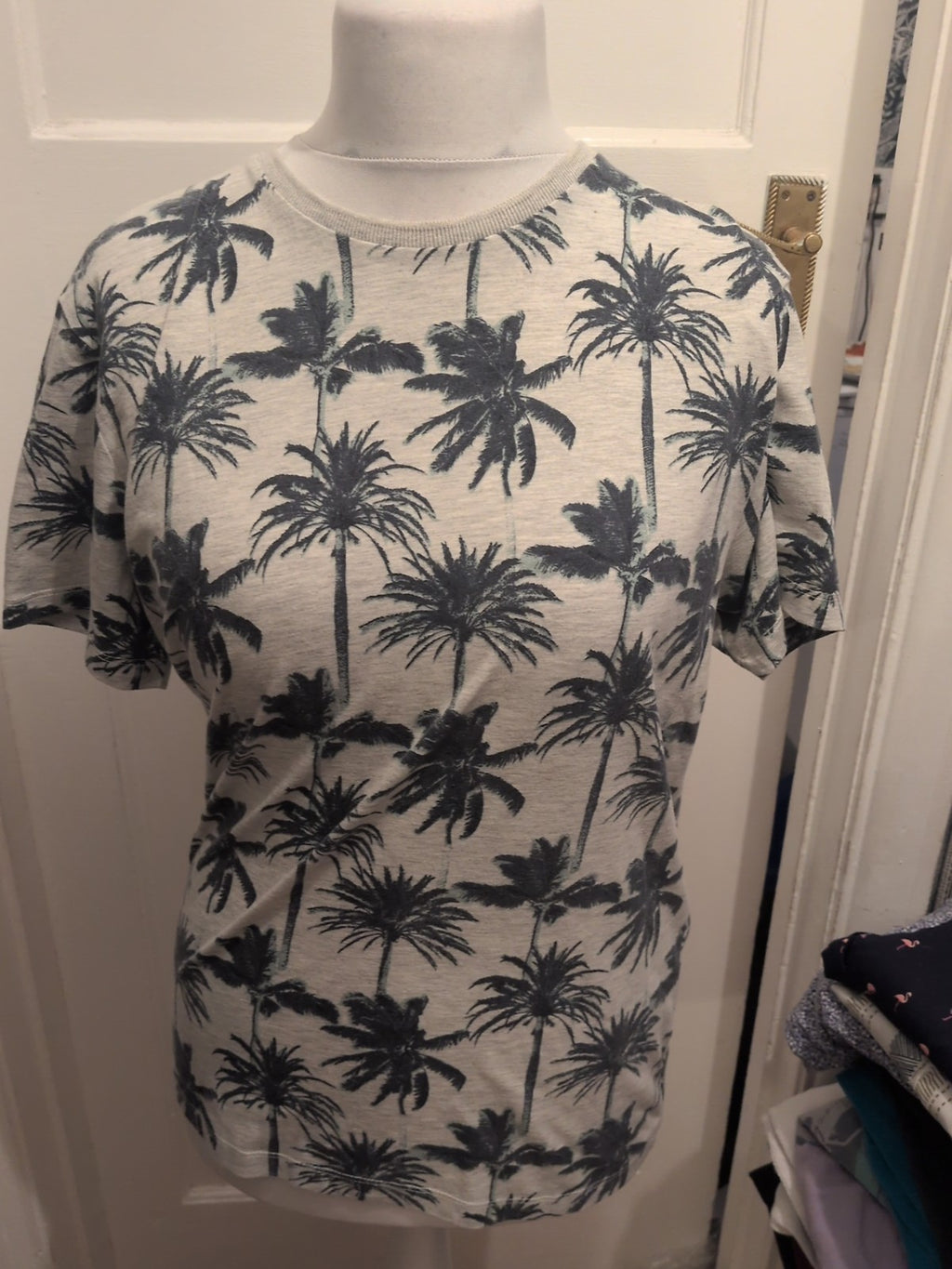 Red Herring Medium Palm Tree Short Sleeve T-shirt