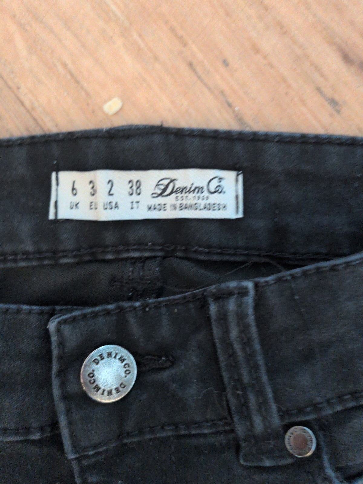 Ladies Denim&Co 6 Black Skinny Jeans