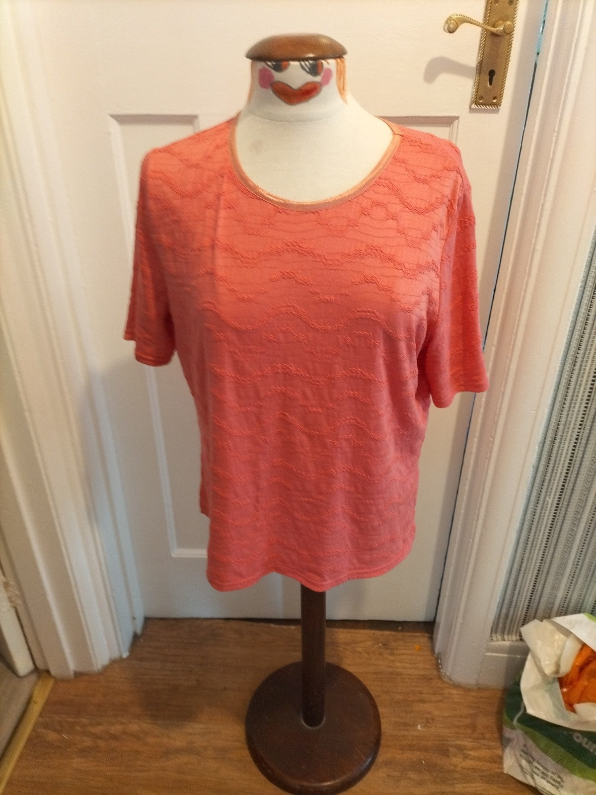 Brand New Ladies Honor Millburn 14-16 Pink Short Sleeved Blouse