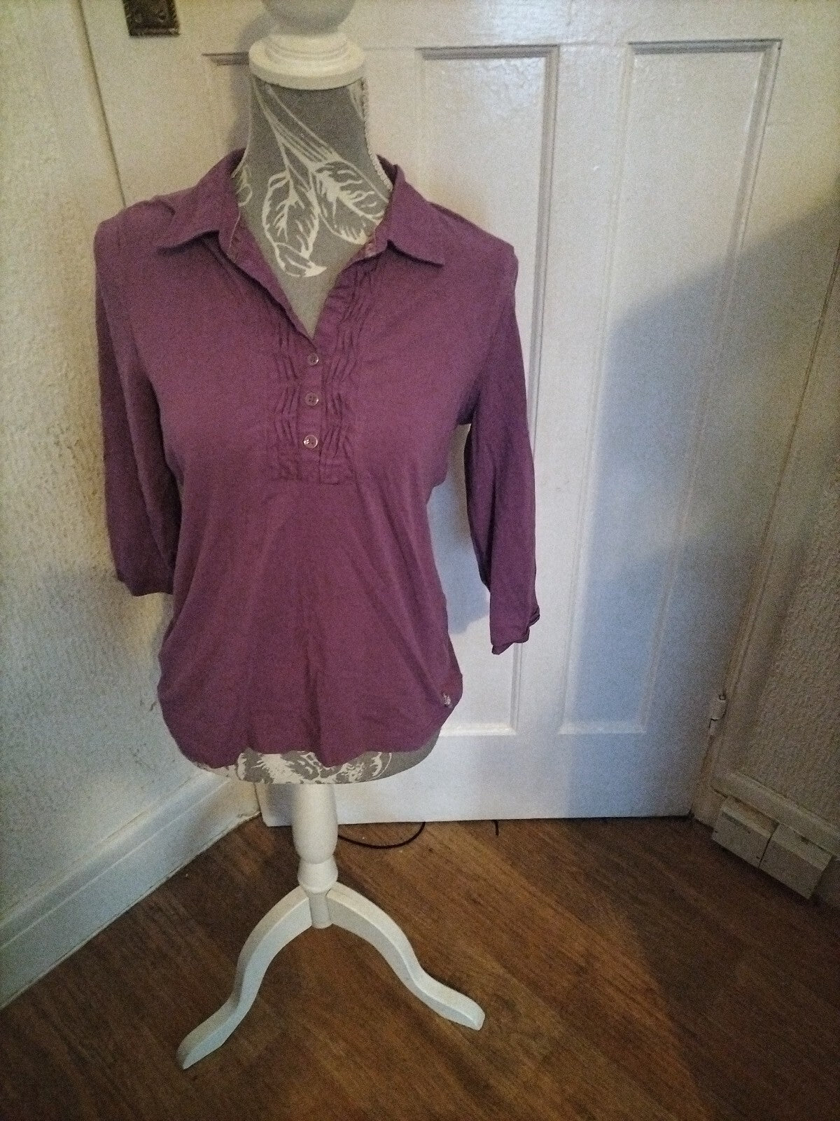 Ladies Size 10 Purple Long Sleeved Blouse