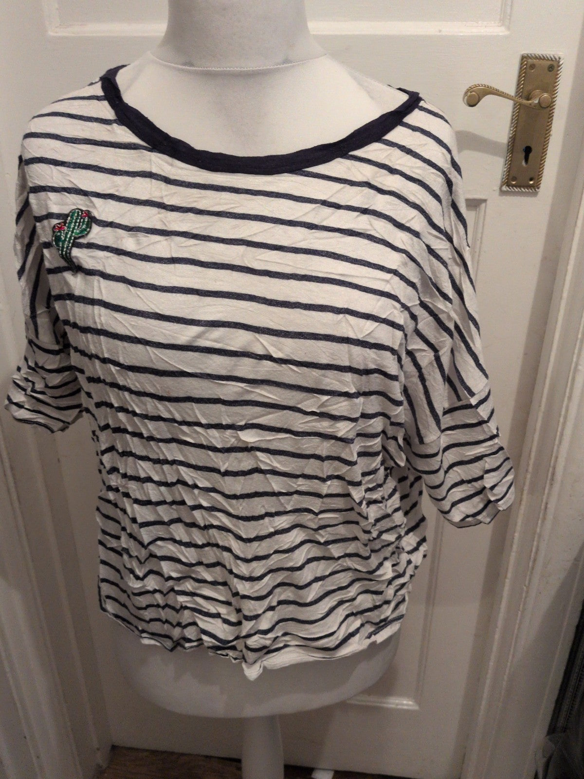 Boohoo 22 Stripe Cactus Short Sleeve T-shirt