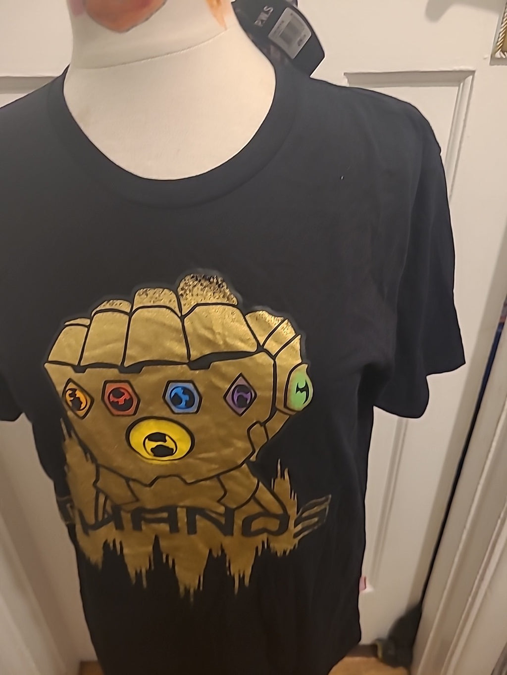 Brand New Mens Marvel Size Medium Black Print Tshirt
