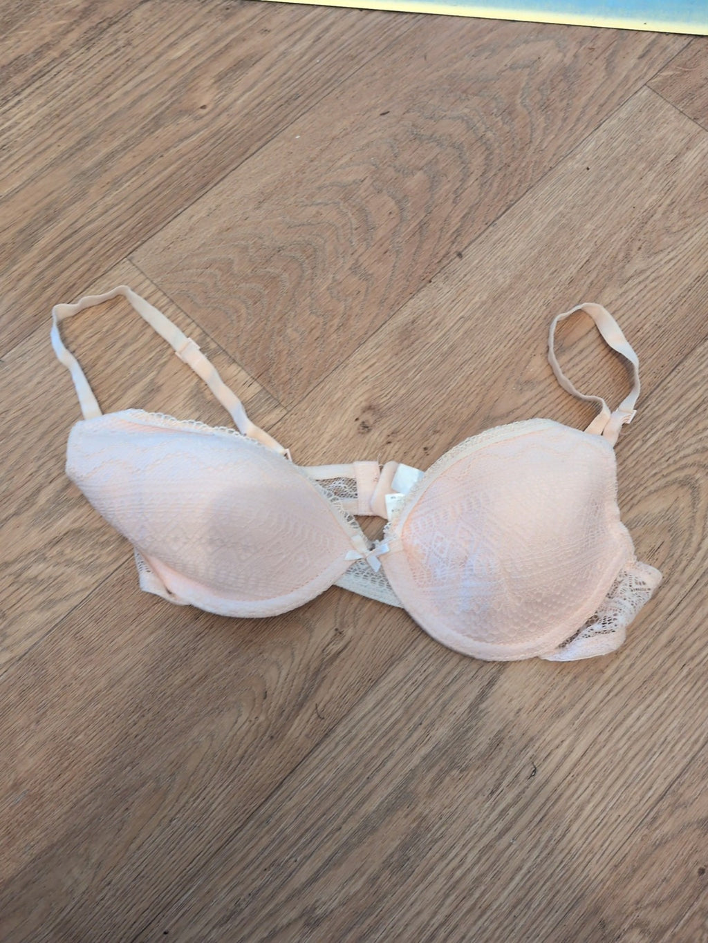 Secret Possessions 32c Pink Padded Wired Bra