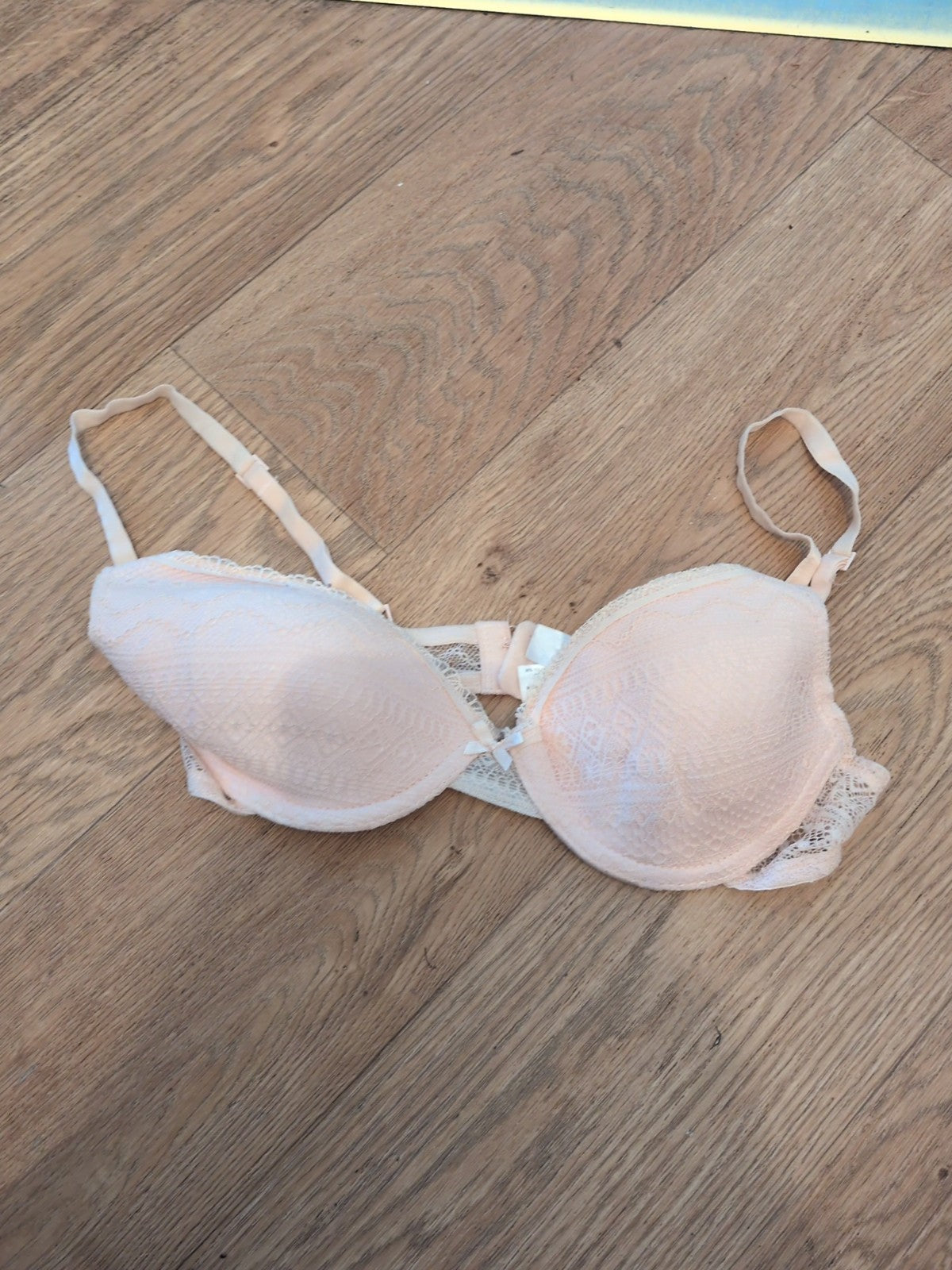 Secret Possessions 32c Pink Padded Wired Bra