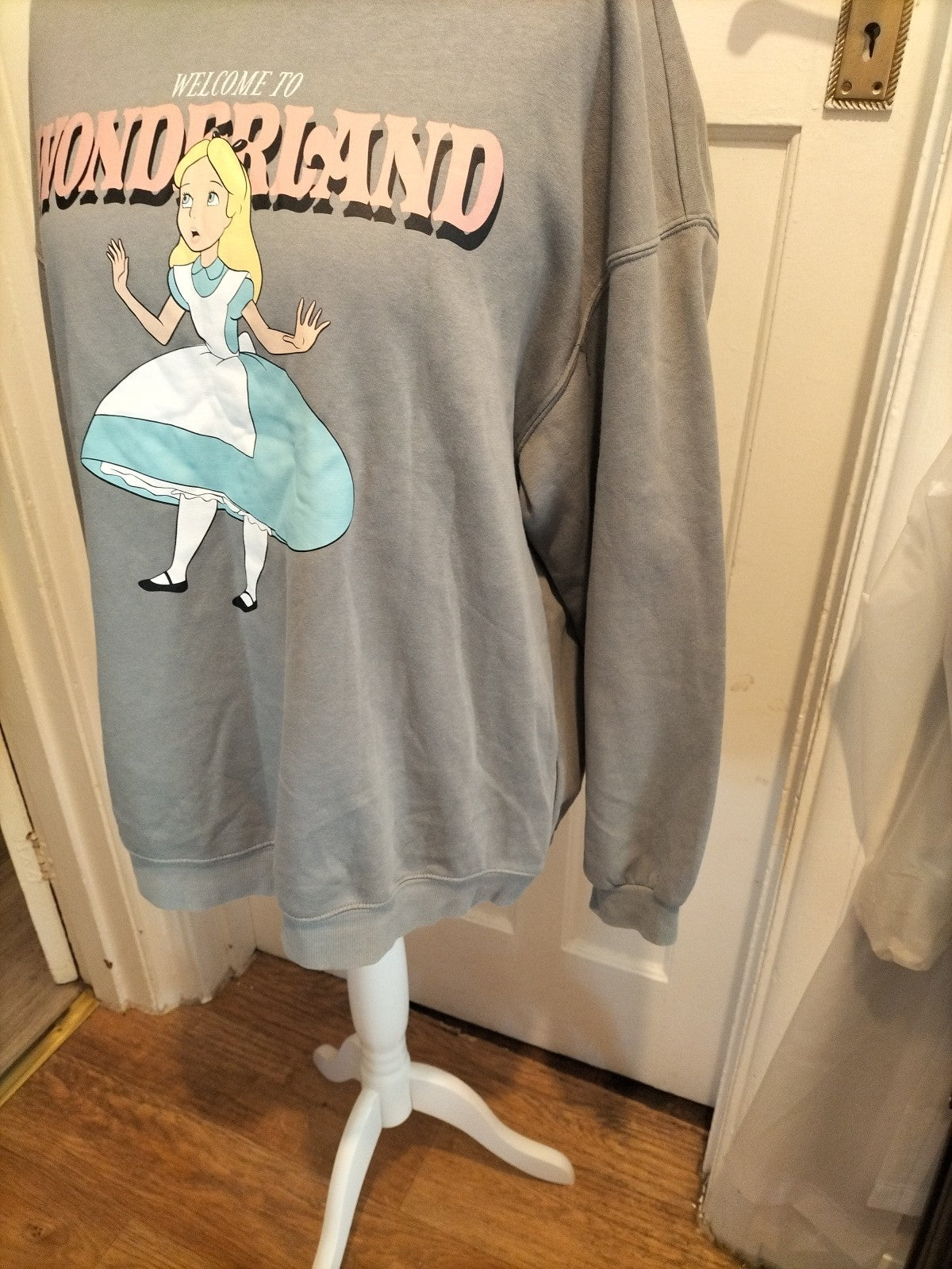 Ladies Divided Size XL "Alice" Taupe Jumper