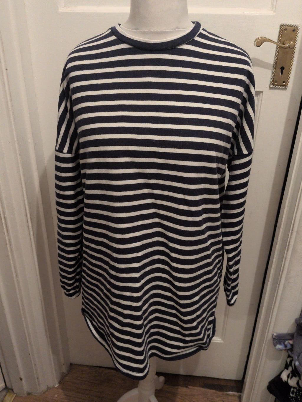 Prettylittlething 8 Oversized Navy Stripe Jumper