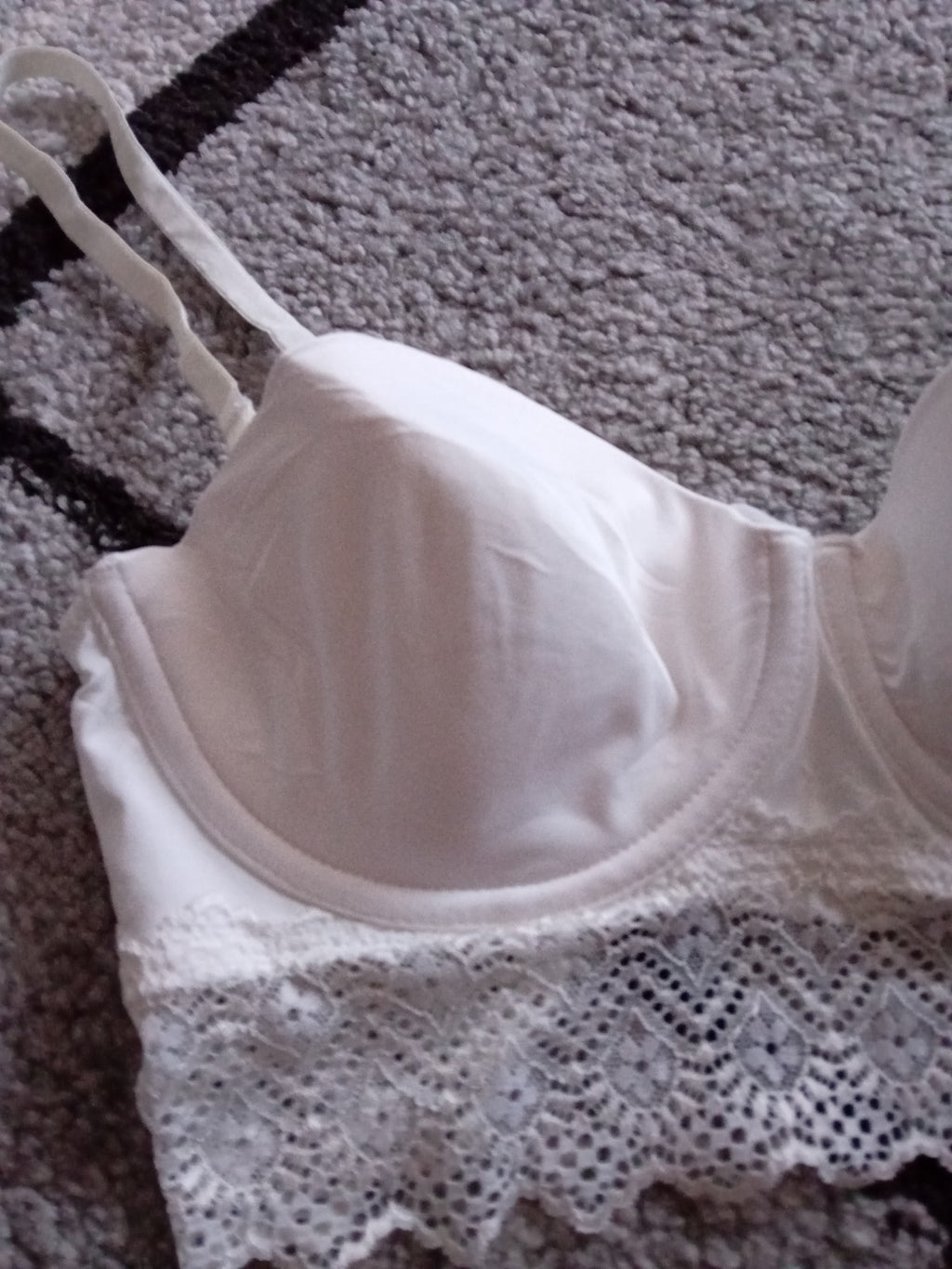 Ladies Matalan White Bra 34C Free Delivery
