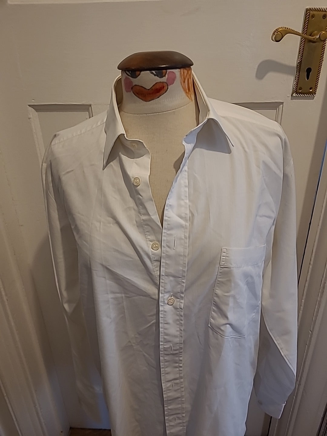 Mens Rocola Gold Size Large White Shirt