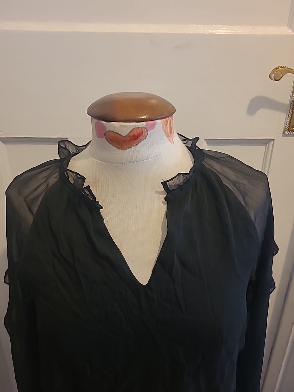 Ladies Pieces Size Medium Black Long Sleeved Lined Dress