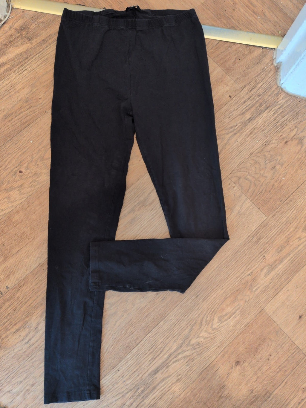 Ladies Yours Size 18 Black Legging