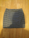 Ladies Papaya Size 14 Black/White Check Short Skirt