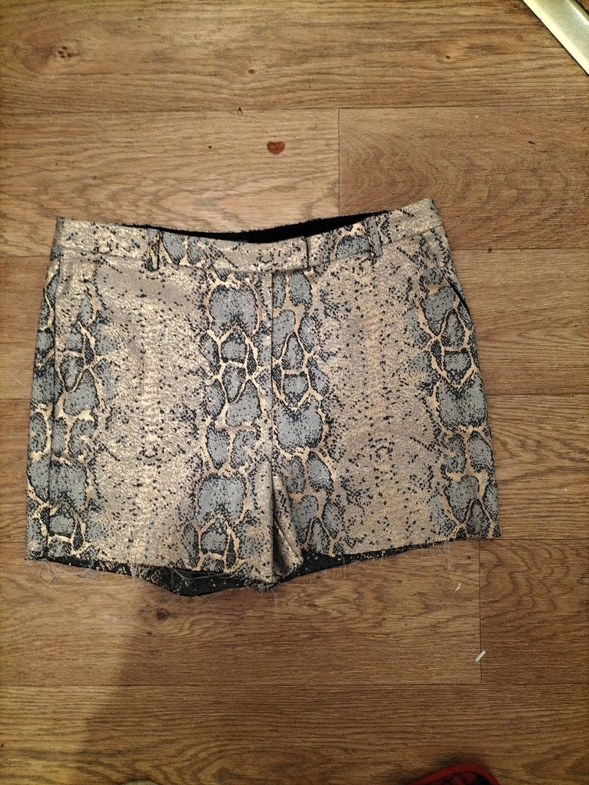 Ladies Topshop Size 10 Grey Shimmery Shorts Patterned