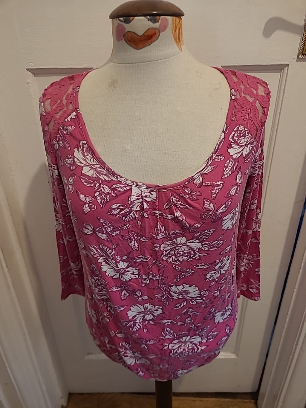 Ladies Tu Size 12 Two Tone Purple Floral Mid Sleeved Tshirt