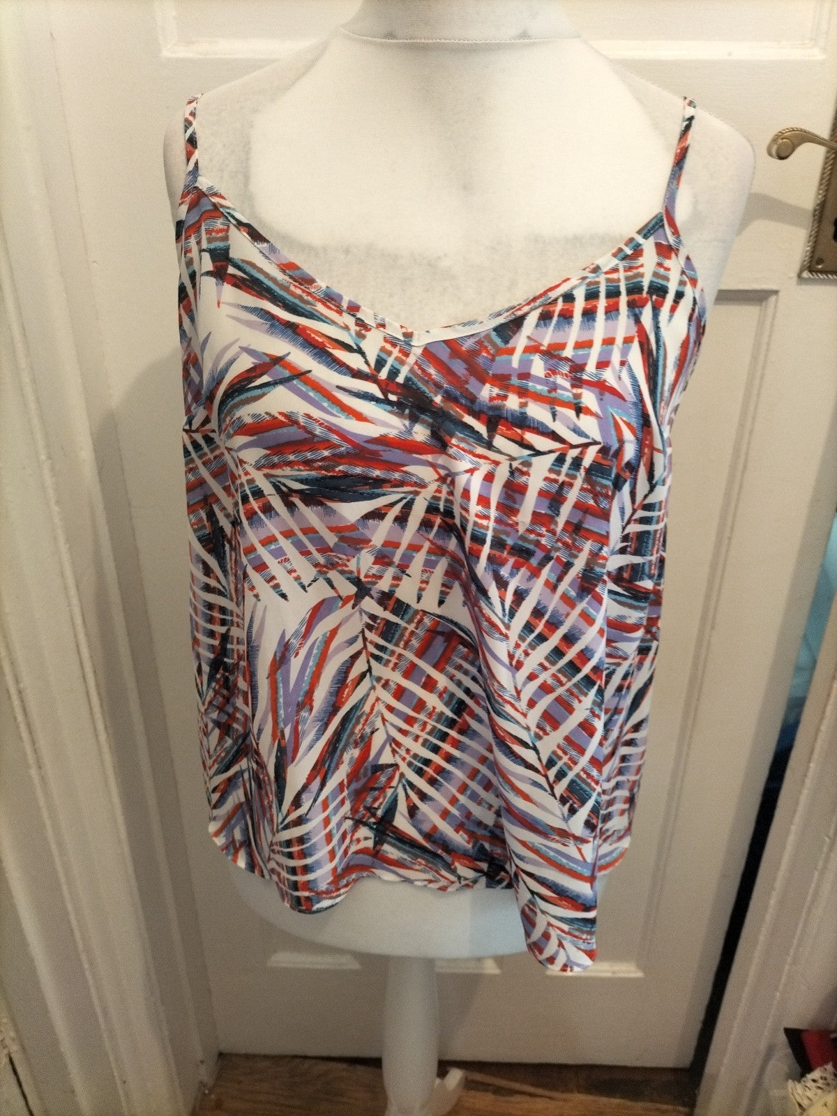 Ladies Large Blue Red V Neck Cami Abstract Pattern