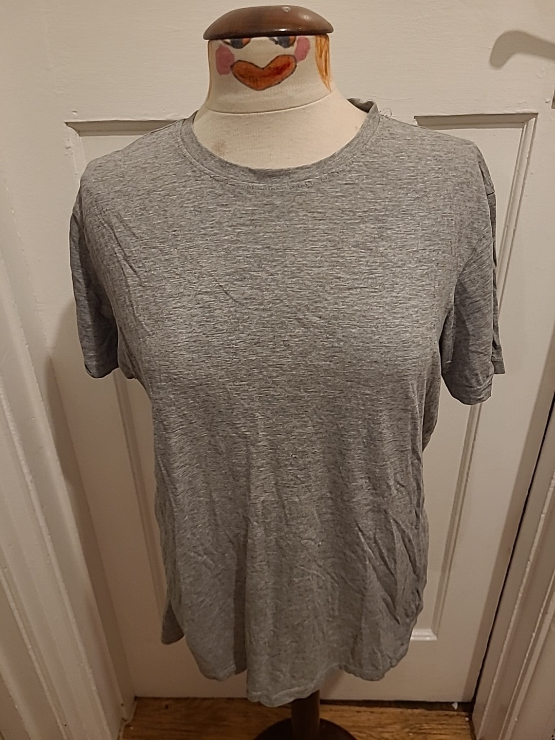 Mens Primark Size Large Tailored Fit Grey Short Sleeve Tee