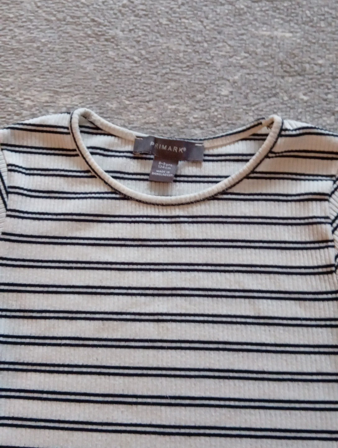 Girls Ribbed T.Shirt Black/cream Striped Age 8-9 Years