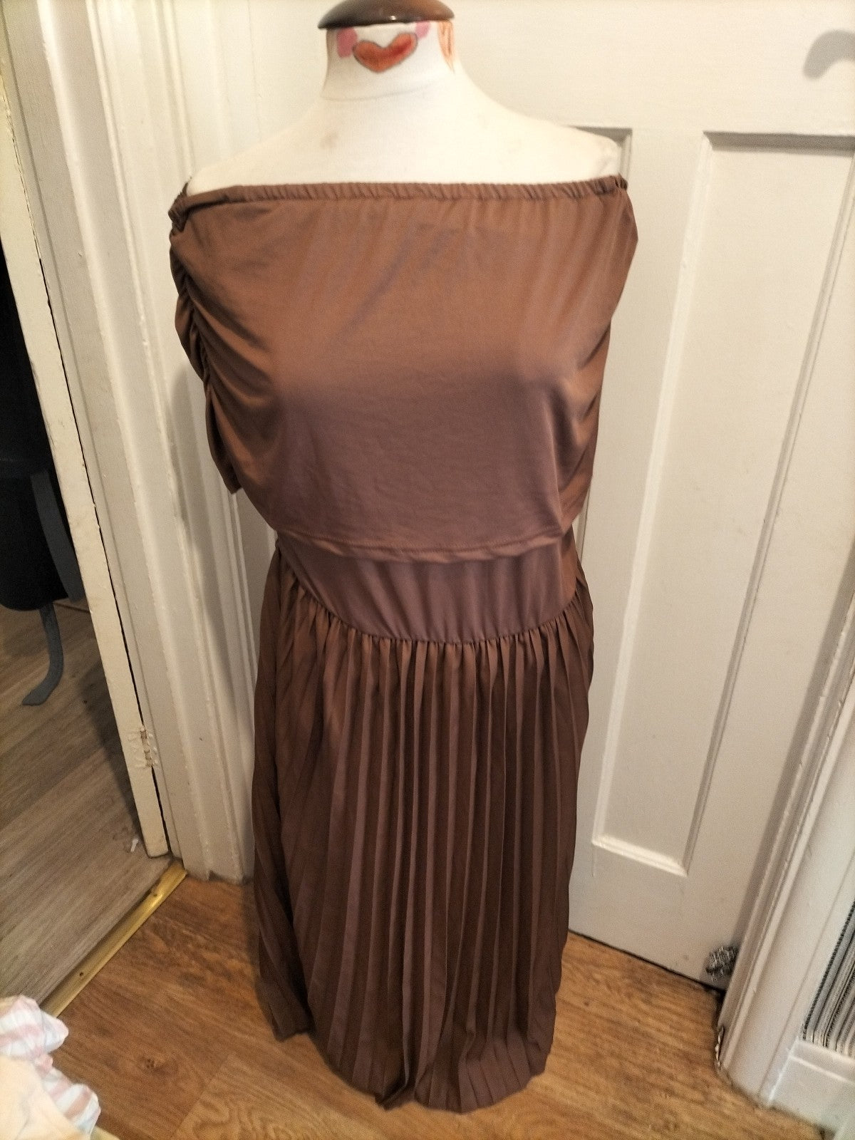 Ladies Shein Size XL Curve Brown Elasticated Hem Dress