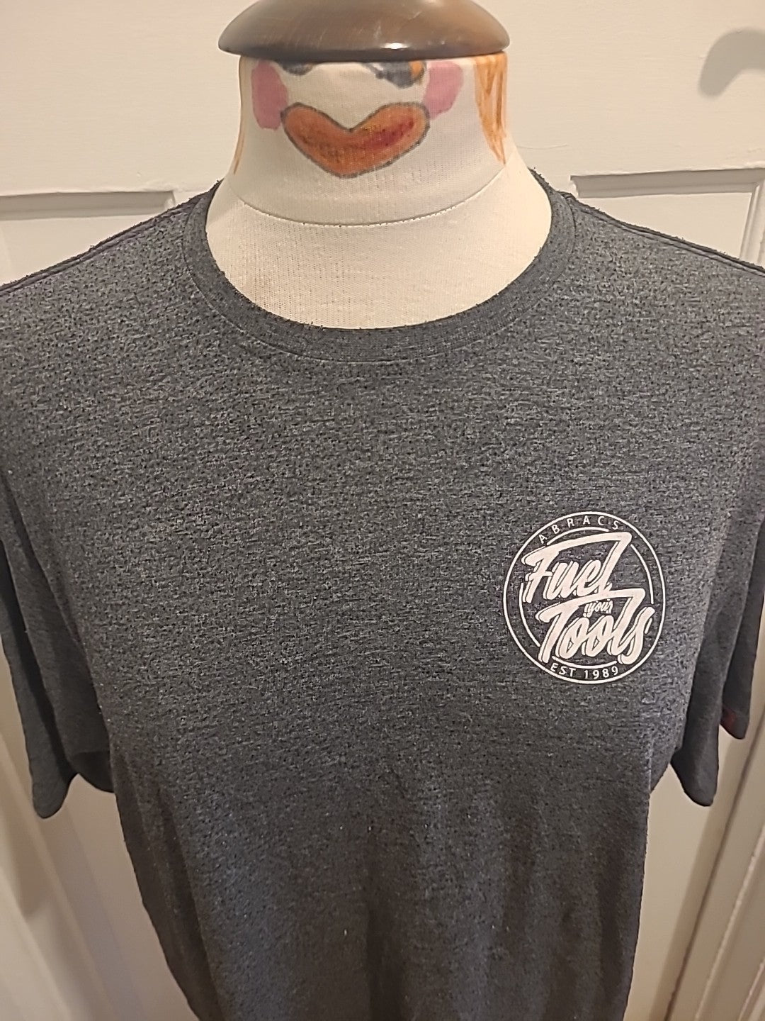 Mens Abracs Size XL Grey Short Sleeved Tshirt