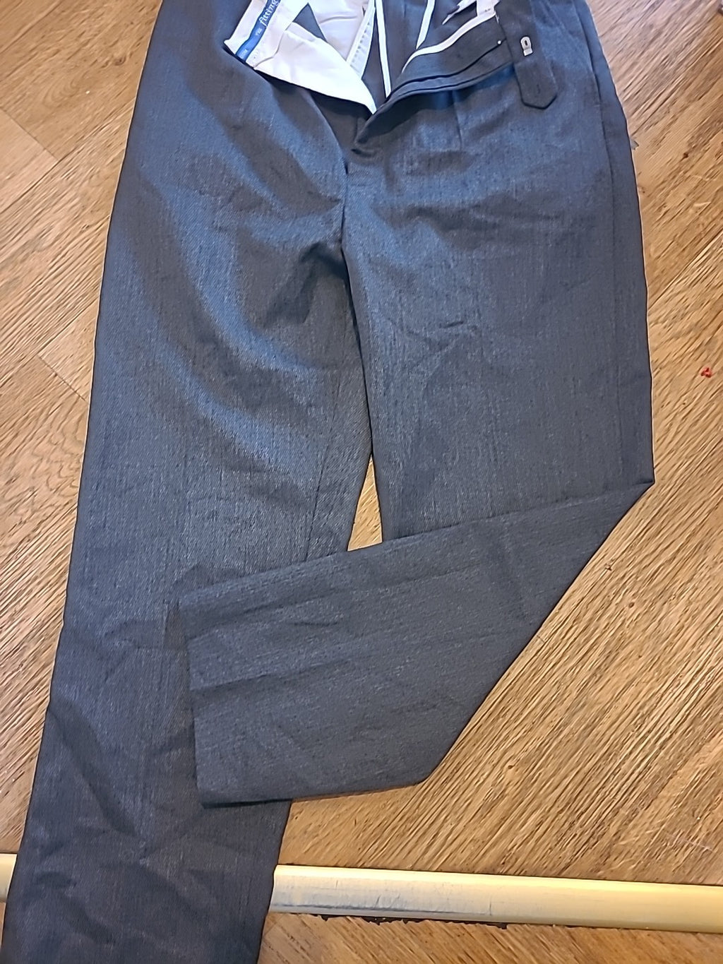 Mens The Fitting Room Size 34x29 Grey Trousers