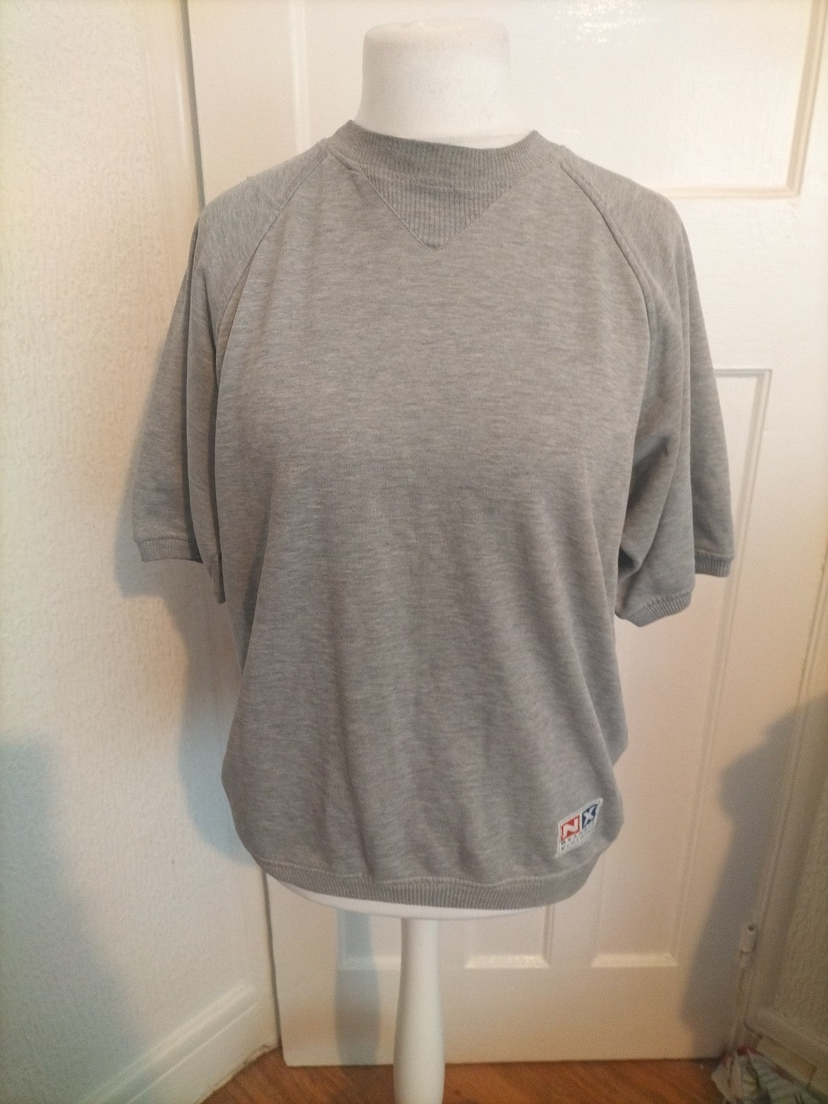 Mens Nx Sport Size Large Grey Short Sleeved Jumper