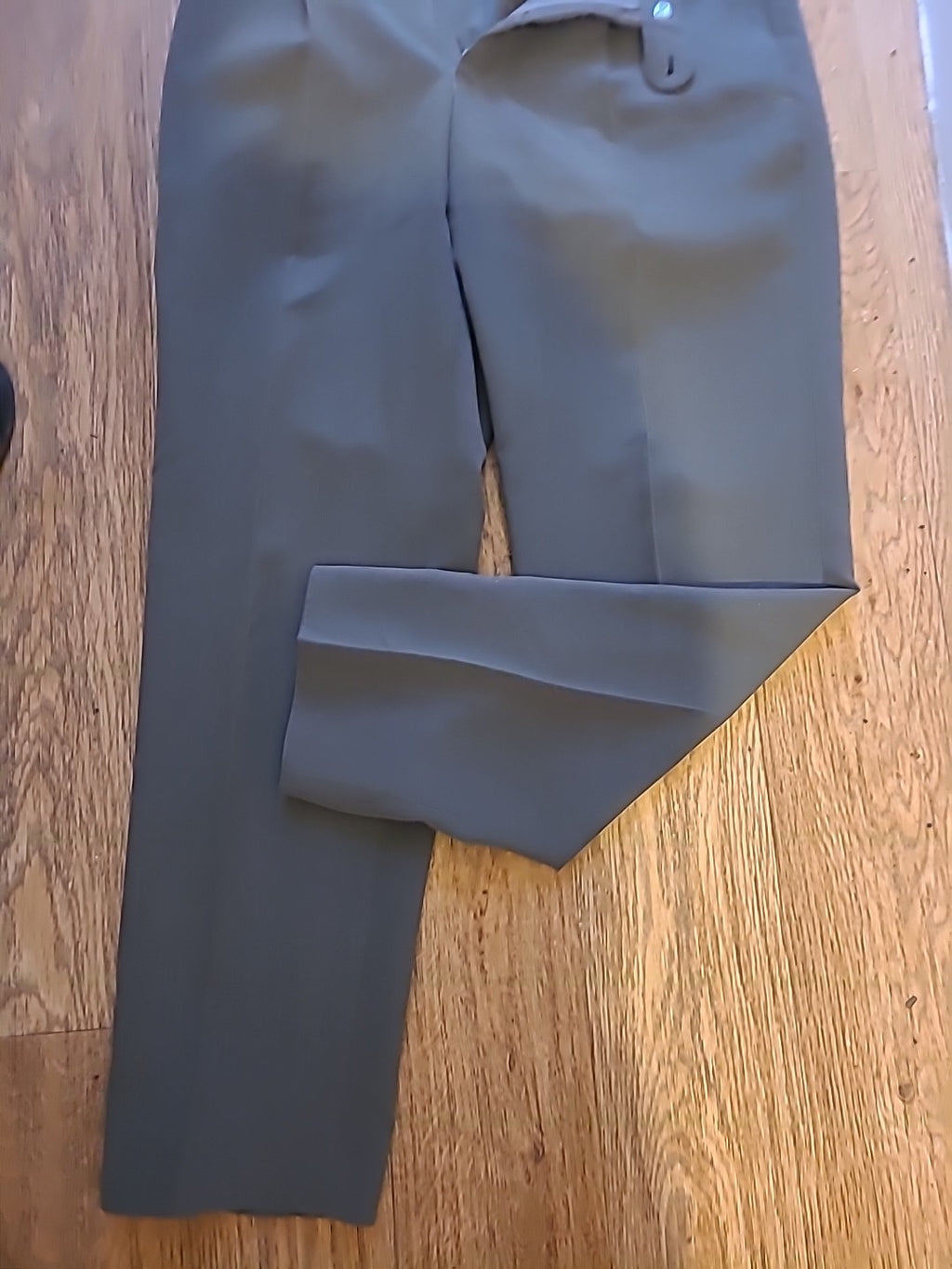 Mens Ciro Citterio Size 32 Short Leg Grey Trouser(Few Small Marks On Back)