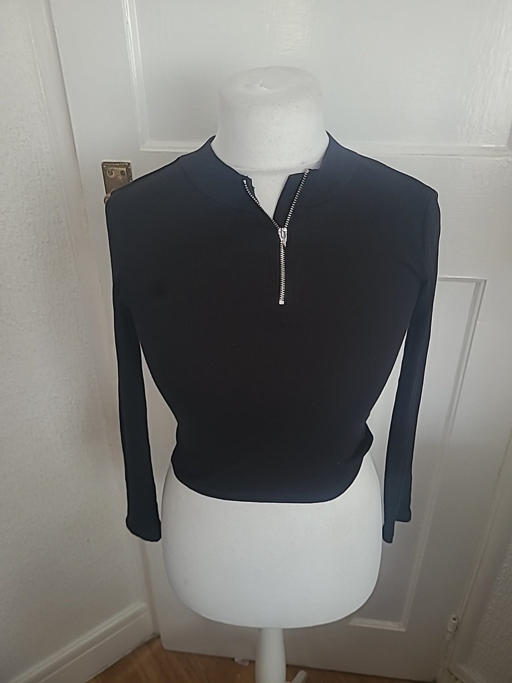 Girls New Look Age 12-13 Years Black Long Sleeved Top