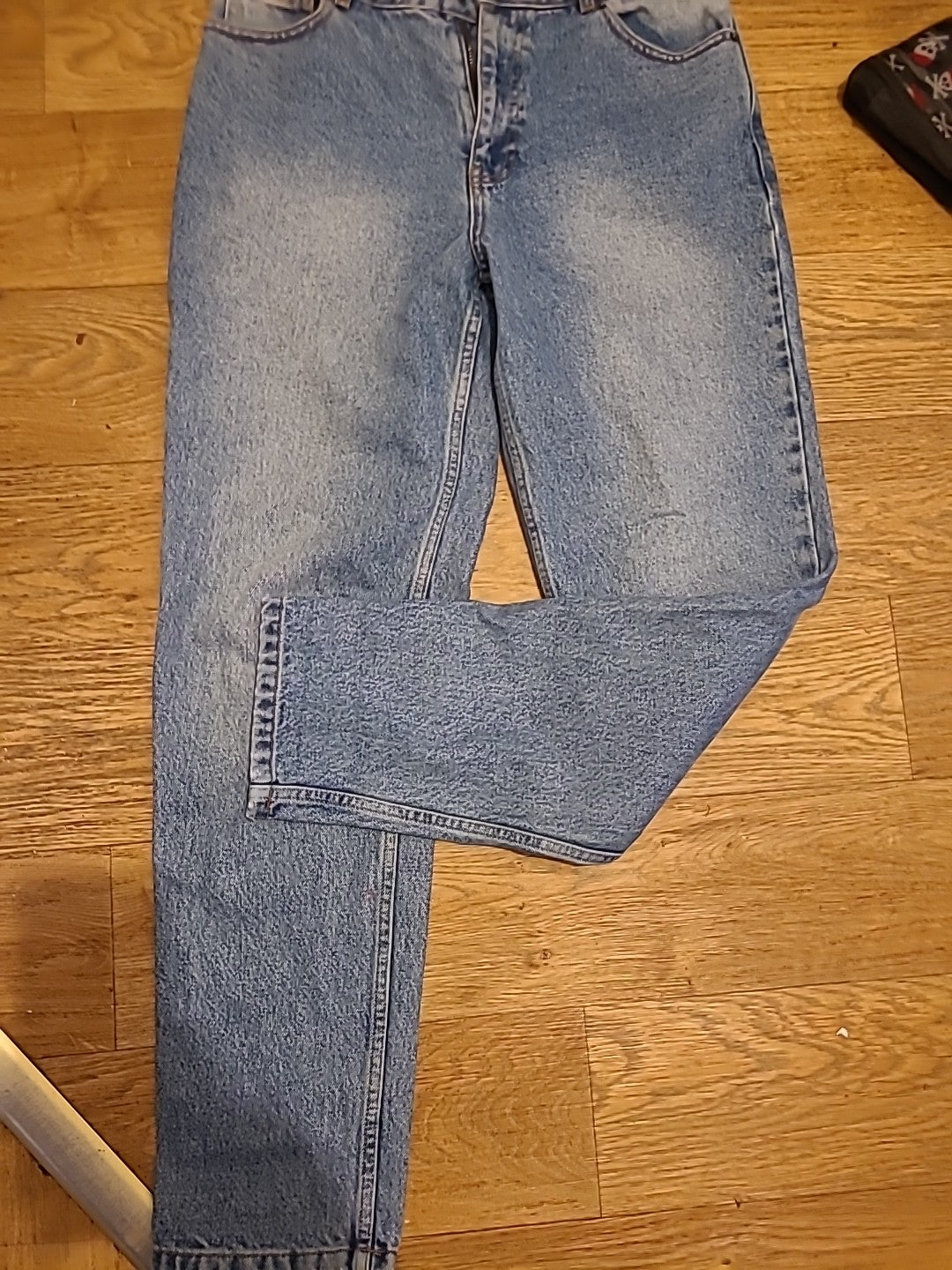 Mens BDG Size 28x27 Denim Straight Jeans