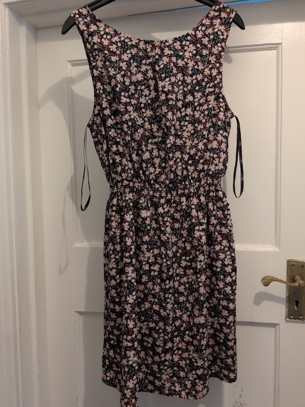 New Look 8 Black Floral Lined Fit And Flare Dress