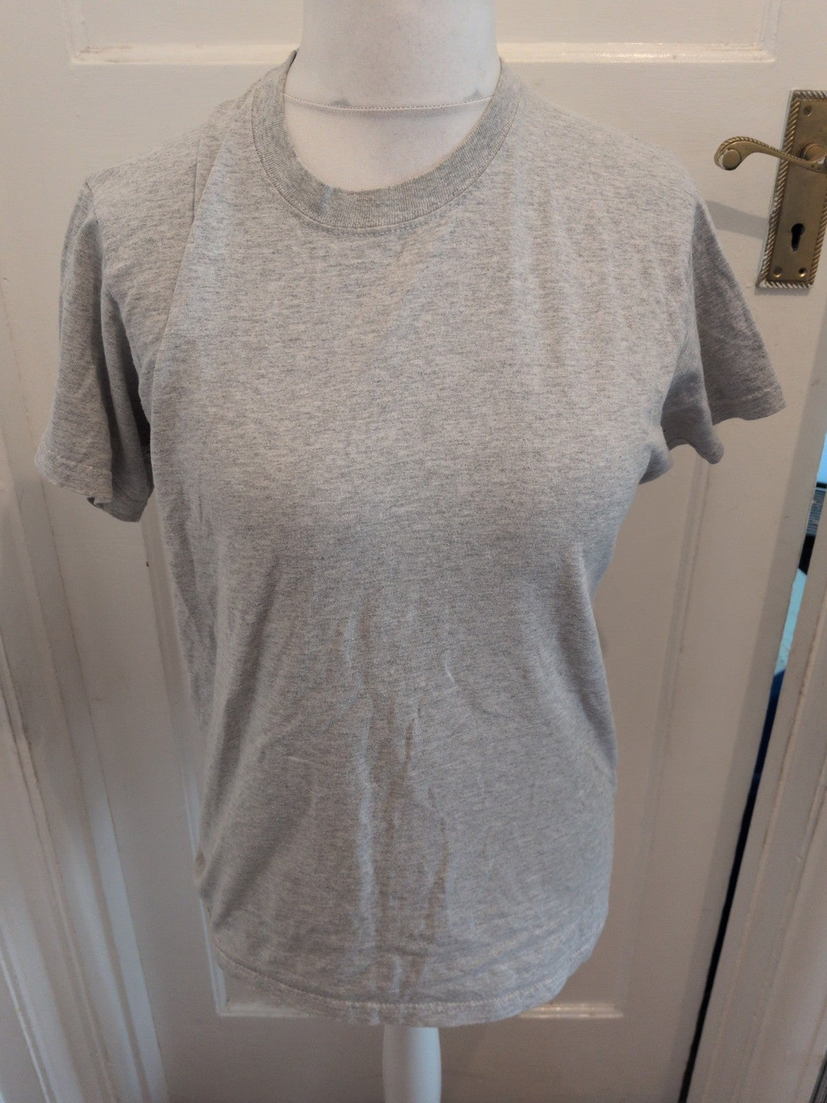 Grey M/L Short Sleeve T-shirt