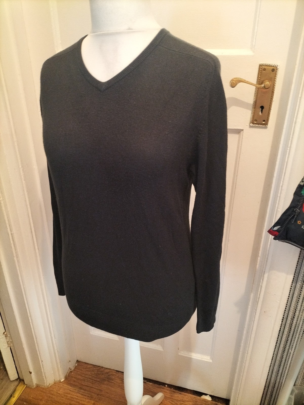 Mens Marks And Spencer Size Small Black V-neck Long Sleeve Jumper