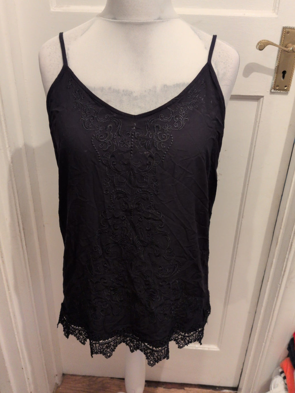 George 16 Black Embroidery And Lace Patterned Blouse Sleeveless