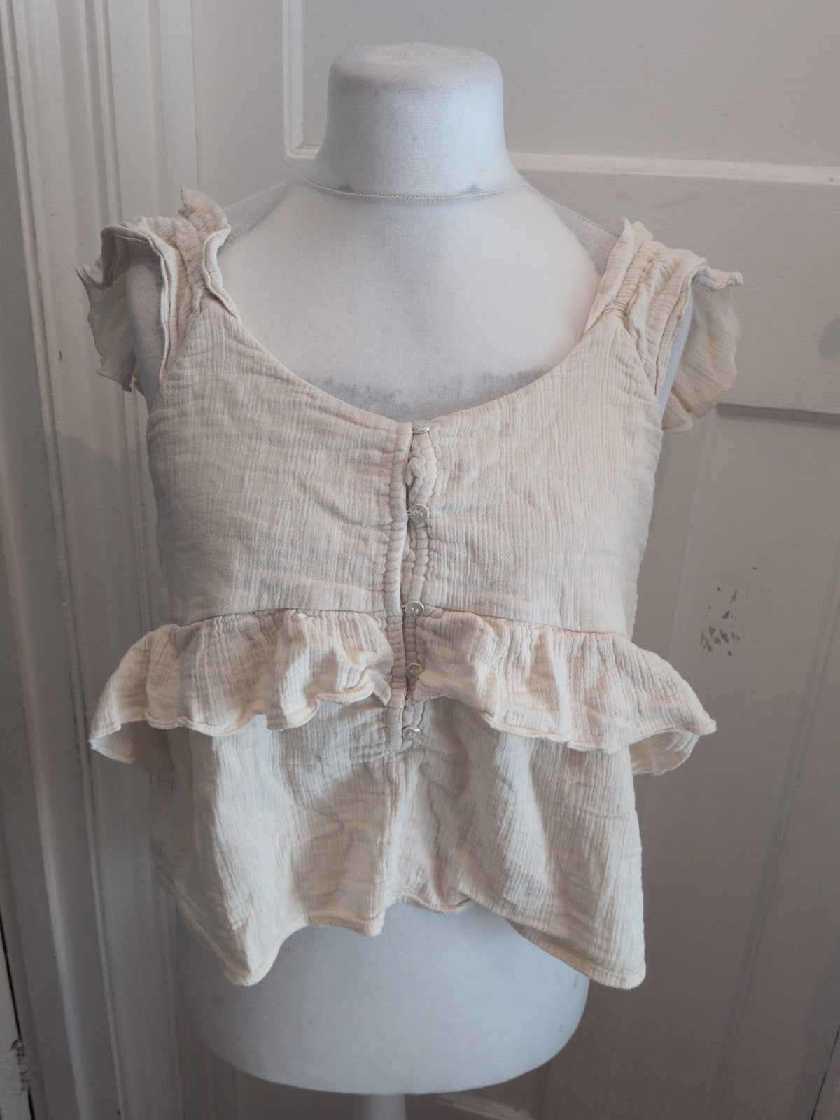 Primark 14 Cream Sleeveless Blouse