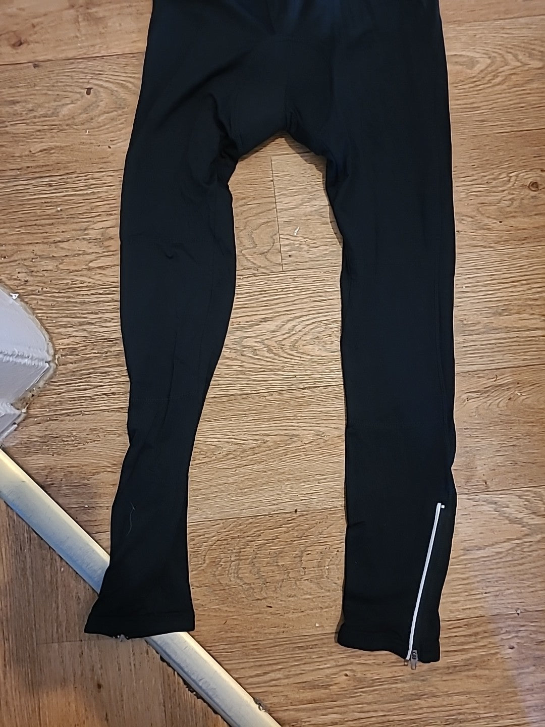 Brand New Ladies Movement Size Small Black Cycling Leggings