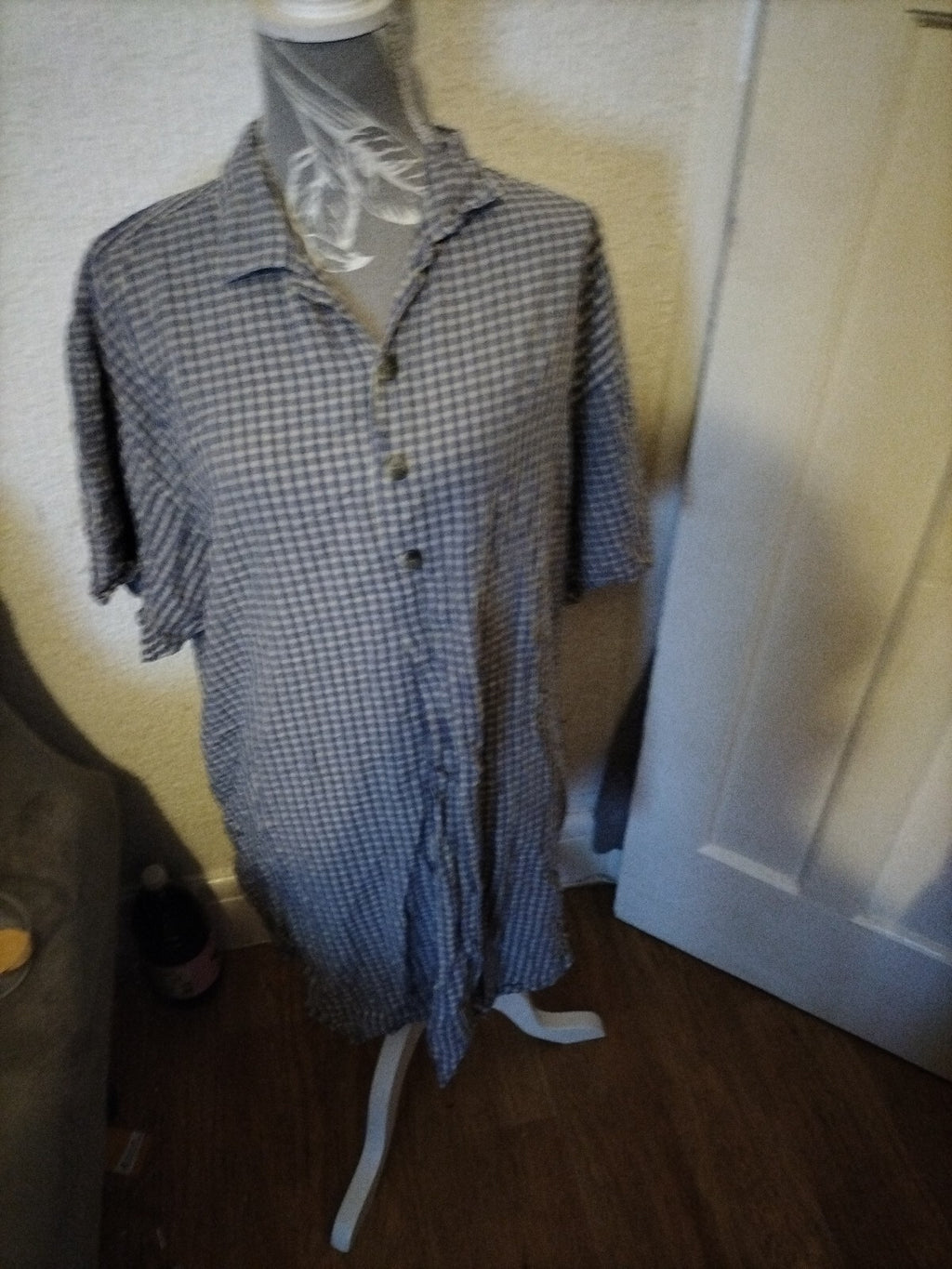 Mens Large Blue/White Checked Short Sleeved Shirt