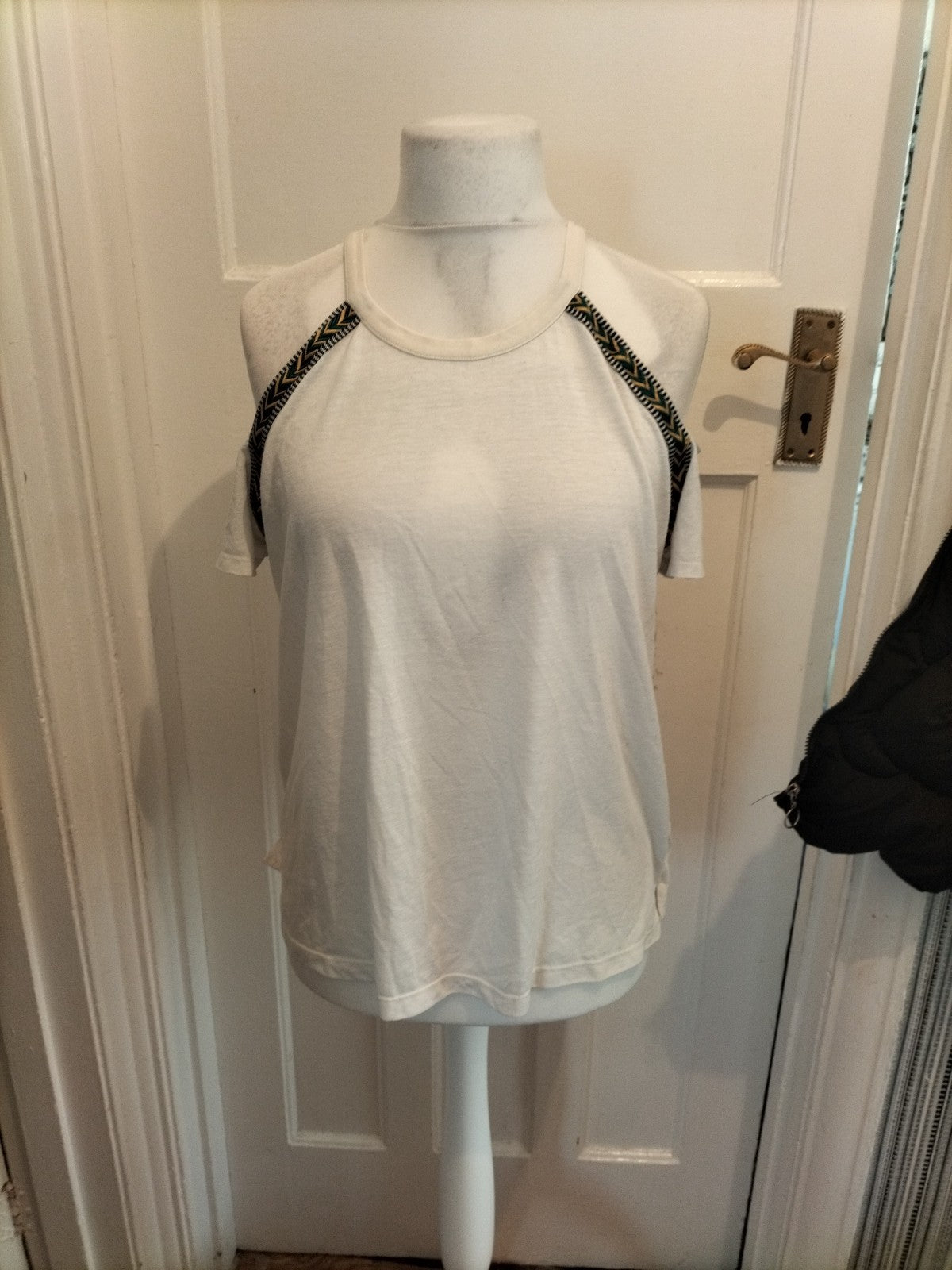 Ladies Size Large White Green And Yellow Sleeveless Cowl Neck Top