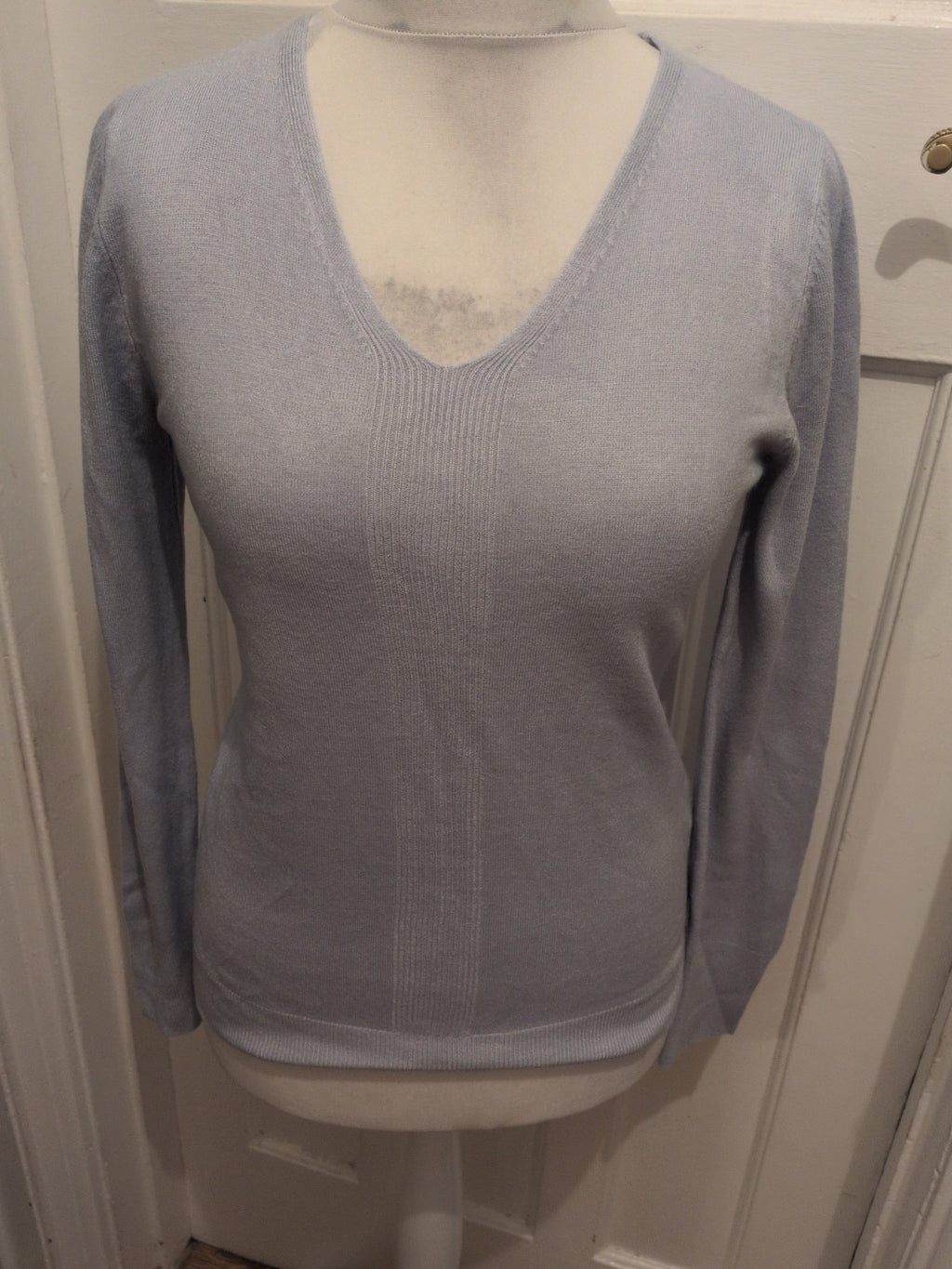 Primark 10-12 Blue Long Sleeve Soft Touch V Neck Jumper