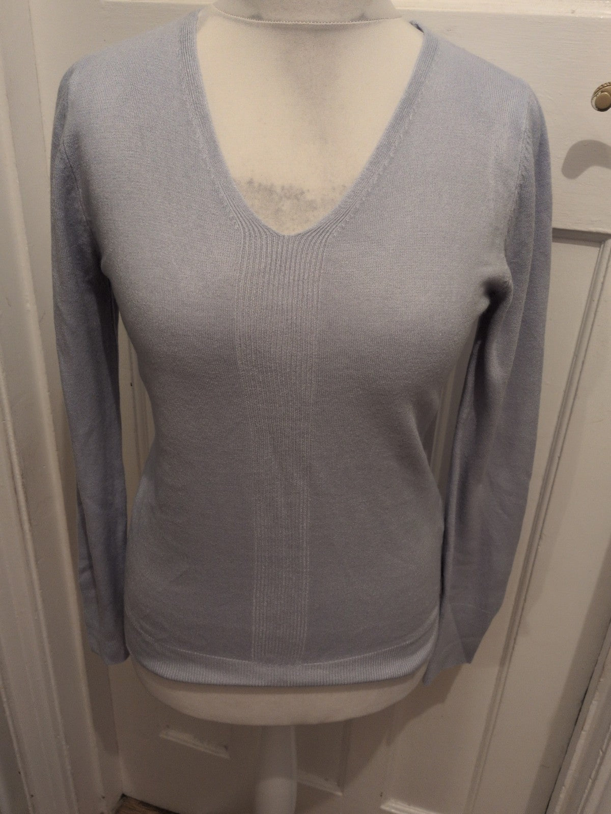Primark 10-12 Blue Long Sleeve Soft Touch V Neck Jumper