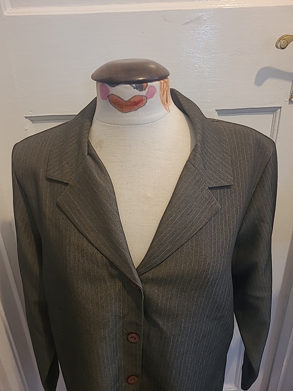Ladies EWM Size 18 Grey Striped Lined Long Sleeved Slight Padded Blazer