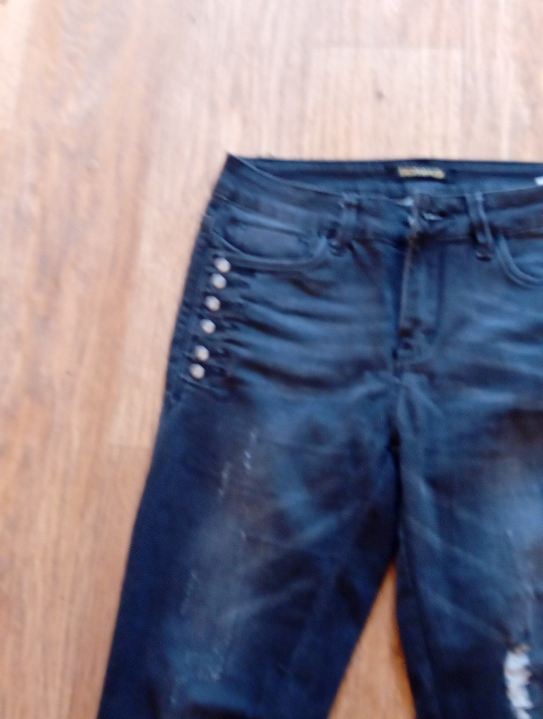 Ladies Bestiny Size Small Grey Ripped Jeans