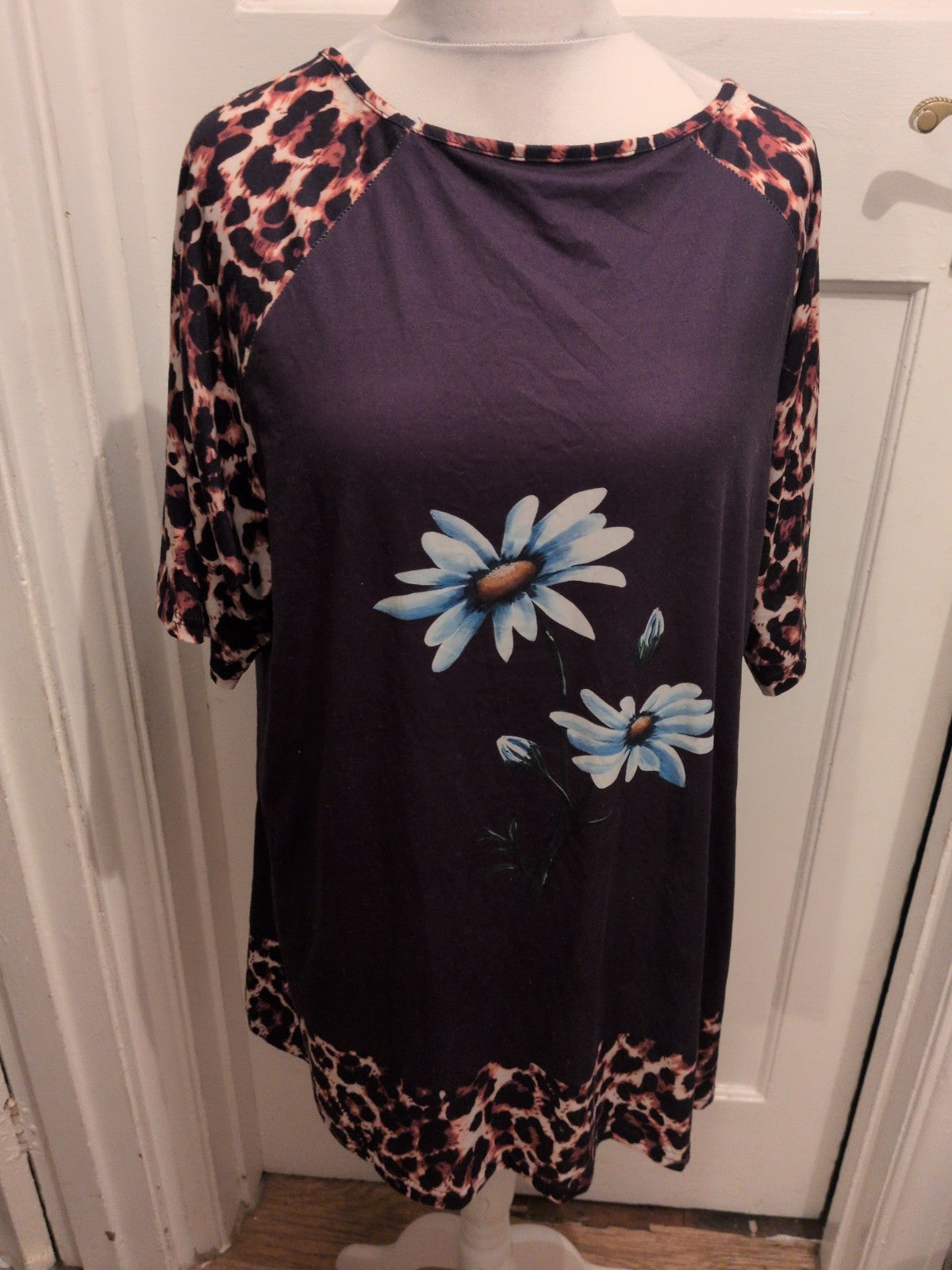 4XL Leopard Print Trim With Black Floral Short Sleeve T-shirt Blouse