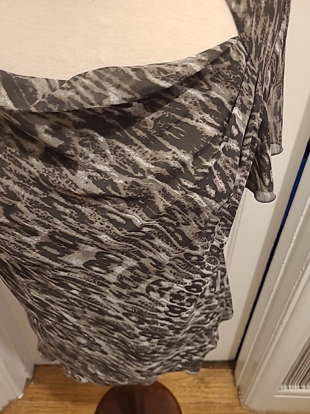 Ladies Marks And Spencer Size 14 Mink Mix Short Sleeved Blouse