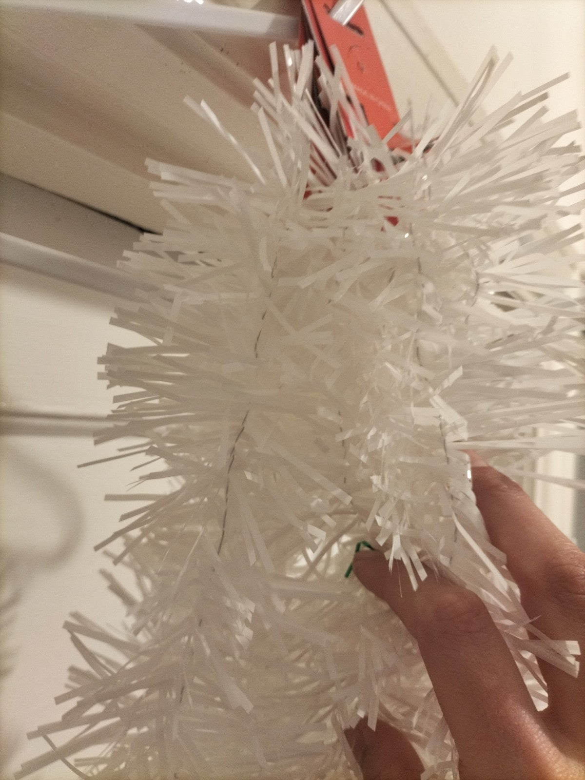 Brand new 2M WHITE Tinsel celebration Christmas tree decorations