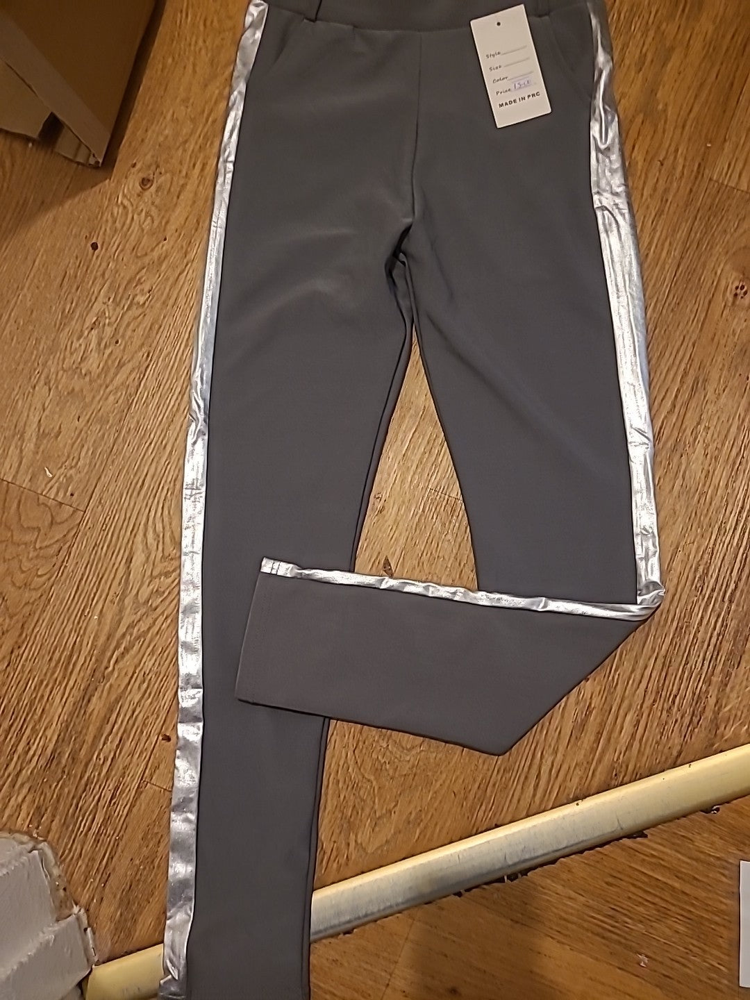 Ladies Chic & Mode Size Small Grey Leggings RRP £15