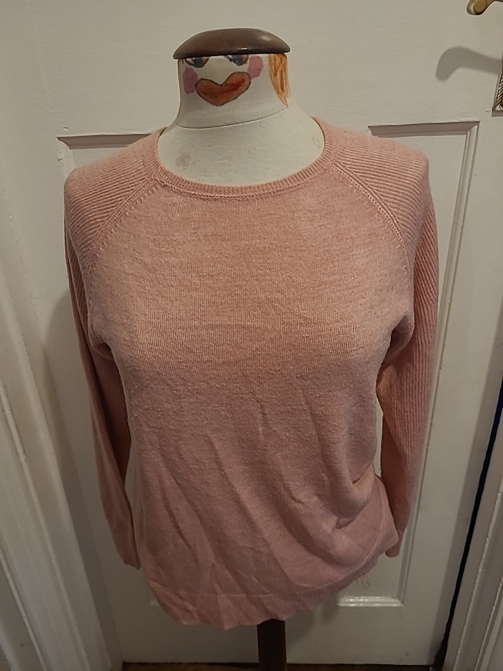 Ladies Bonmarche Size XS Pink Ribbed Long Sleeved Lightweight Jumper