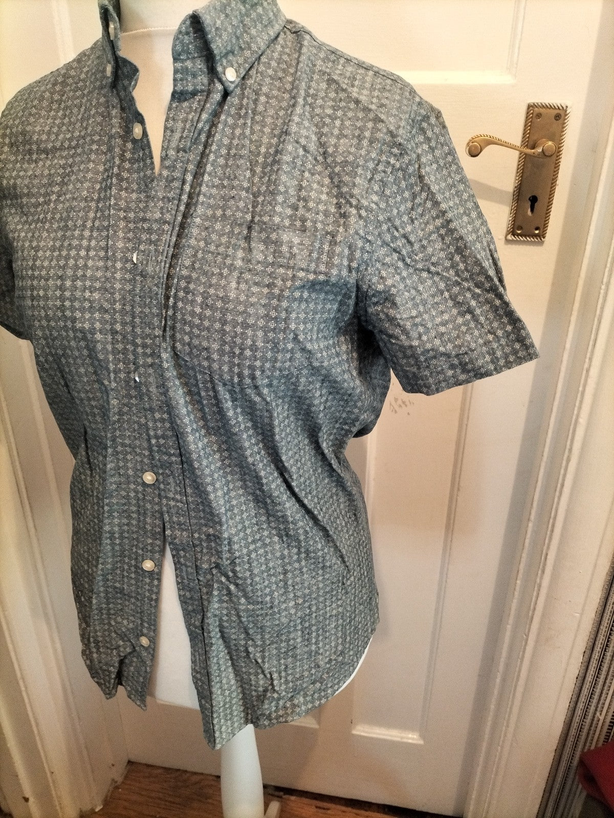 Mens F&F Size Small Indigo Yarn Short Sleeved Shirt