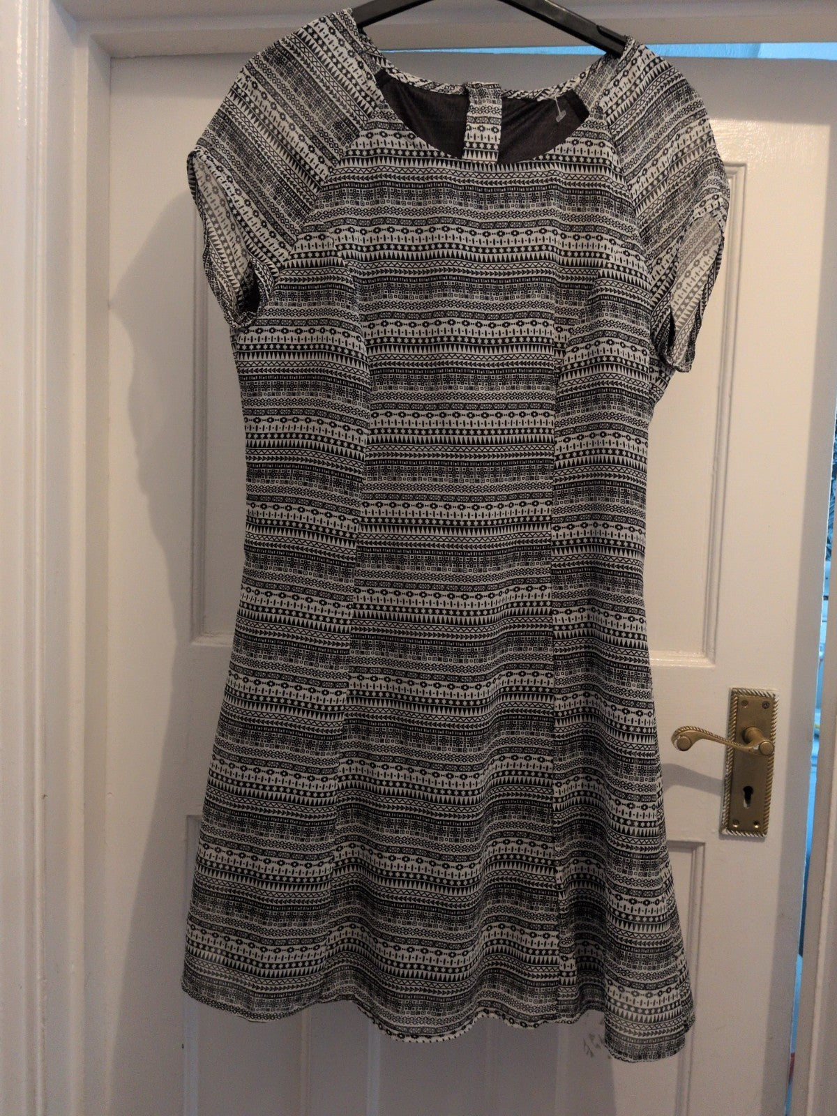 Small Aztec Lined Short Sleeve Dress