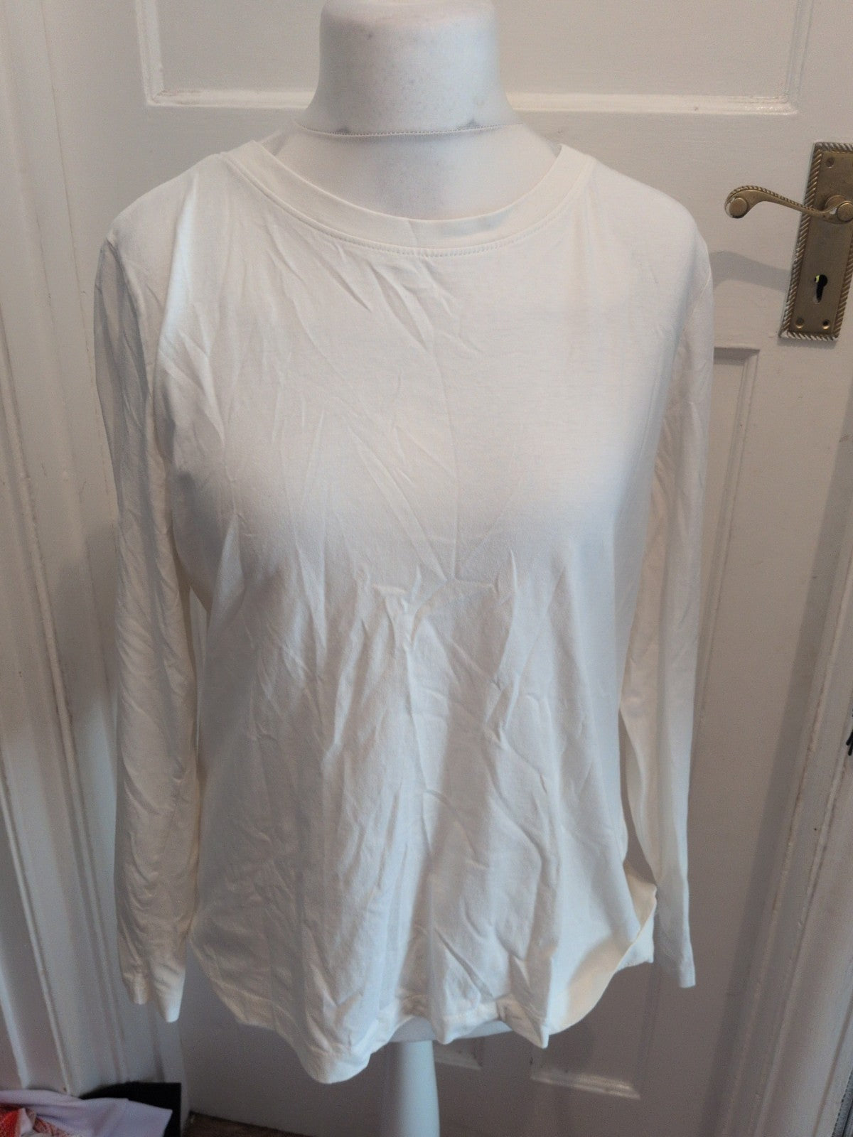 XL 18-20 White Long Sleeve Crew T-shirt Primark