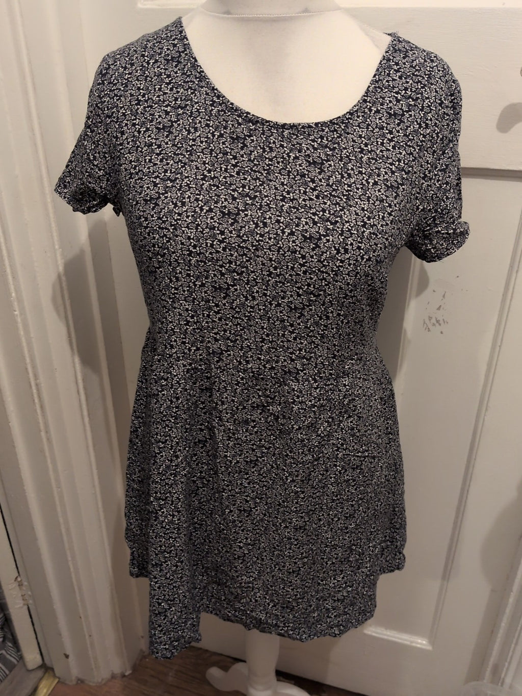 Divided 14 Navy And White Short Sleeve Blouse Floral